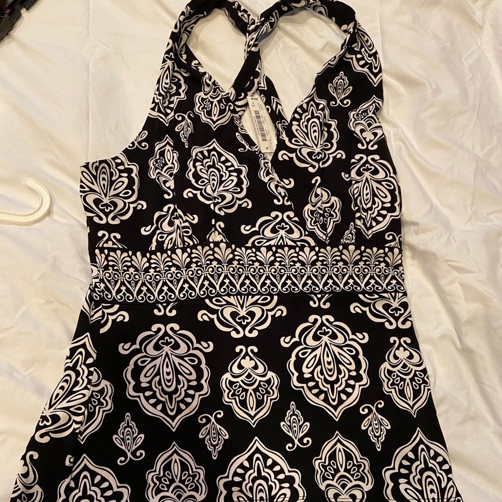 Dressy sleeveless top